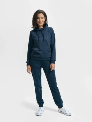 Cosy Vale - Sweatshirt women's 80% cotton 20% polyester - 841 — fit and styling photograph 1